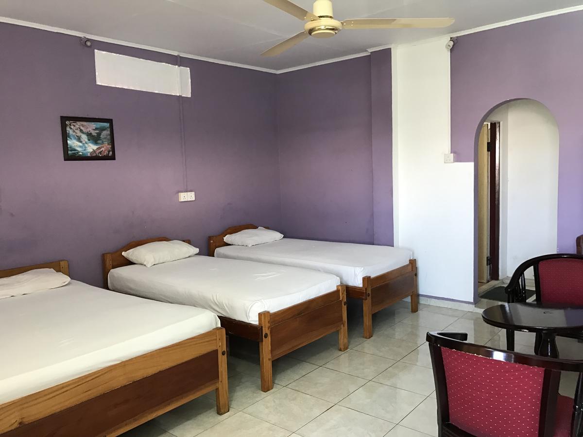 ג'פנה Gnaanams Hotel And Restaurant מראה חיצוני תמונה