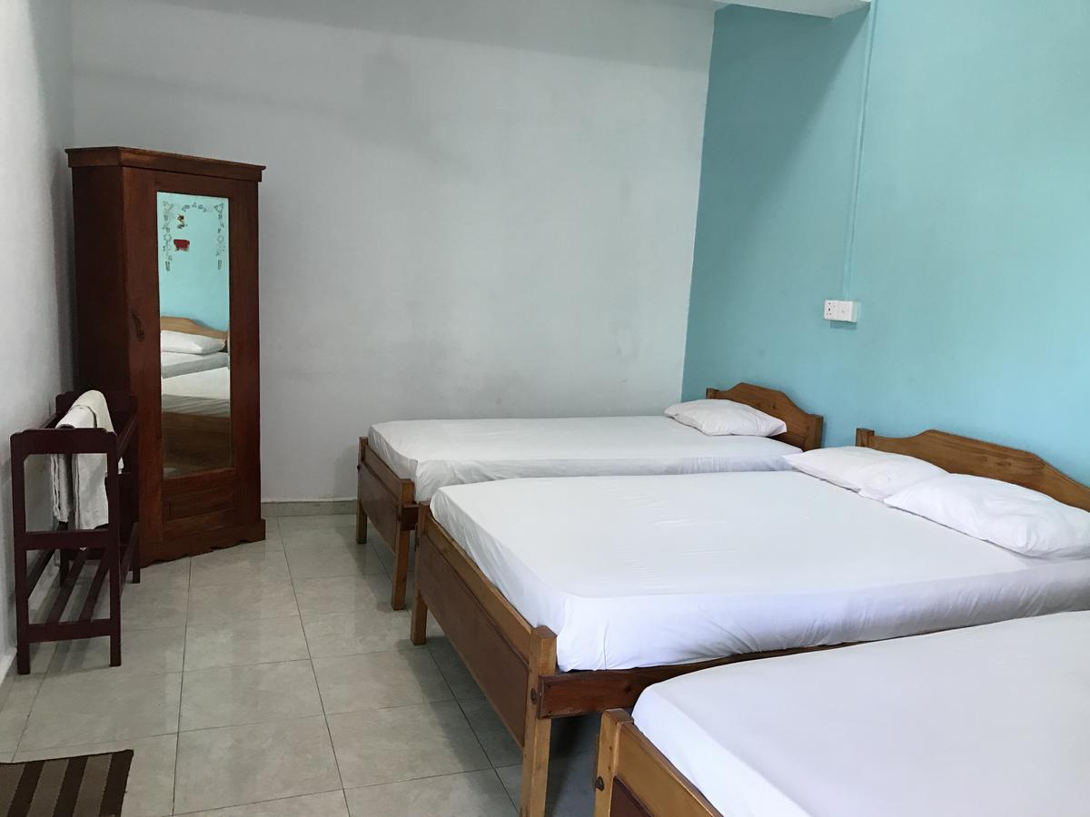 ג'פנה Gnaanams Hotel And Restaurant מראה חיצוני תמונה