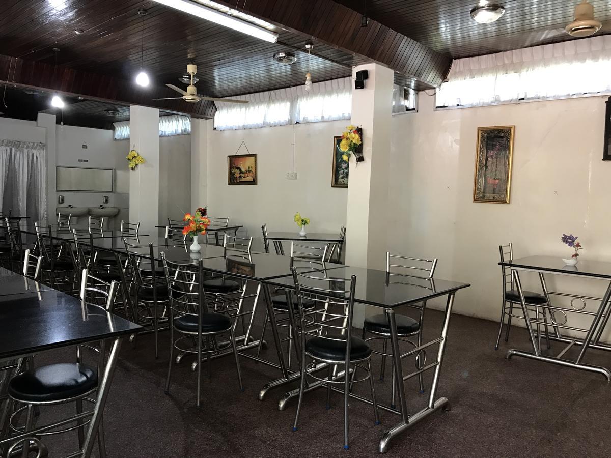 ג'פנה Gnaanams Hotel And Restaurant מראה חיצוני תמונה