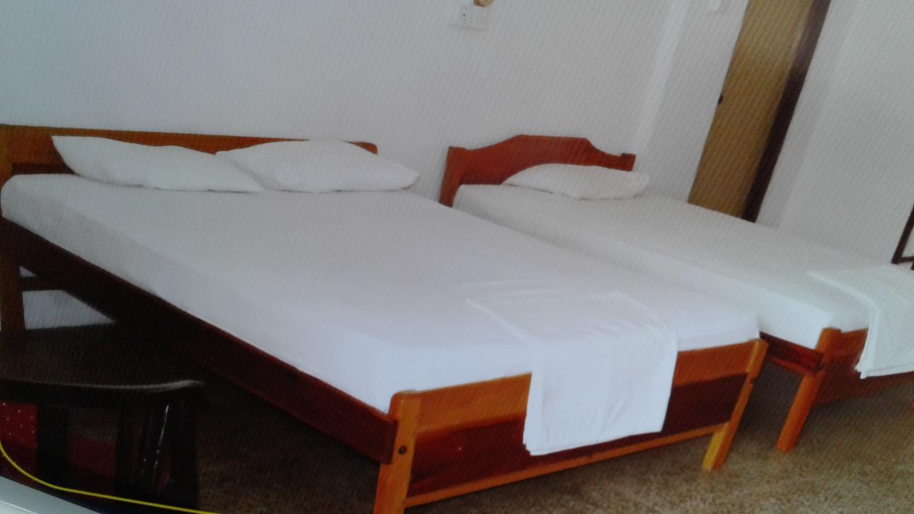 ג'פנה Gnaanams Hotel And Restaurant מראה חיצוני תמונה