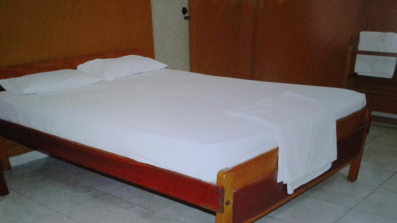 ג'פנה Gnaanams Hotel And Restaurant מראה חיצוני תמונה